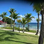 Studio Vue Mer Sur Sainte-Anne Tiborddemer
